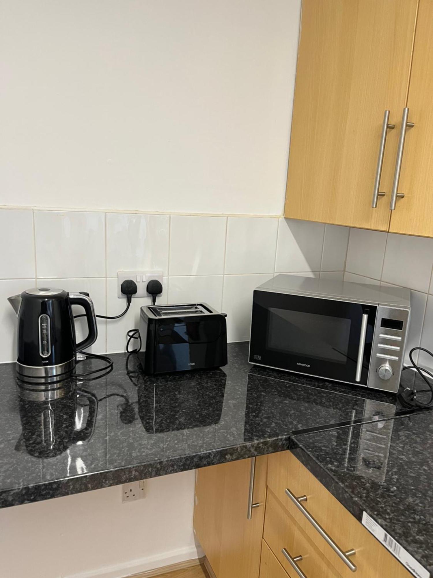 Kettering Service Accomodation 2Brh Freeparking Wifi Smart Tv Tea & Coffee Εξωτερικό φωτογραφία